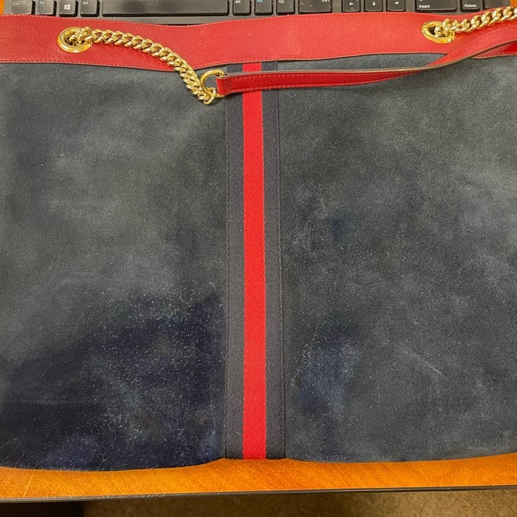 Large Gucci Rajah tote with Pouch - Picture 5 of 11